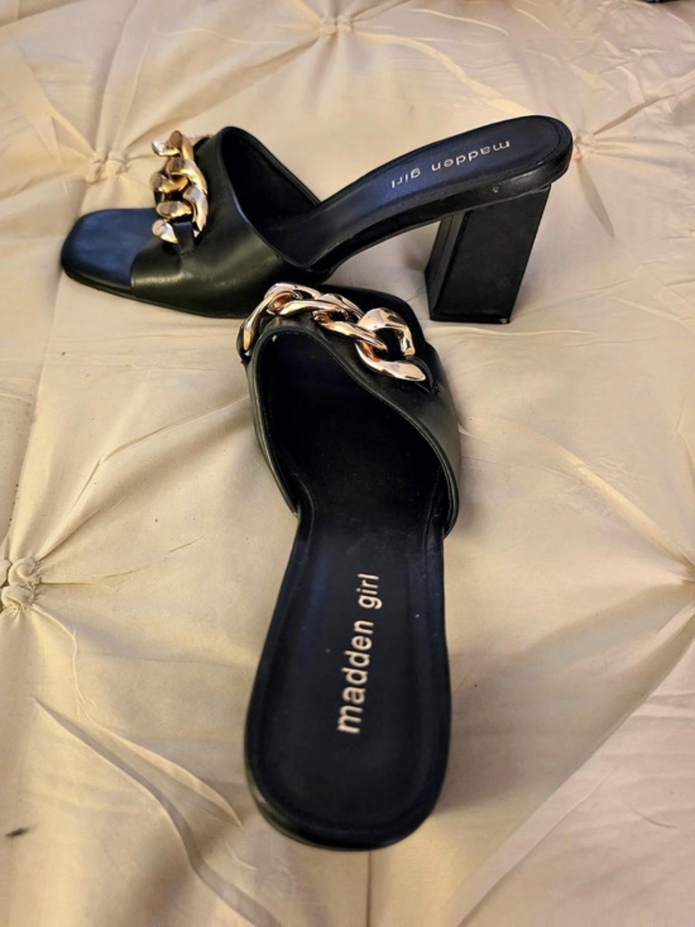 Madden Girl Black Chain-Detail Heeled Mules Like New. Size 11